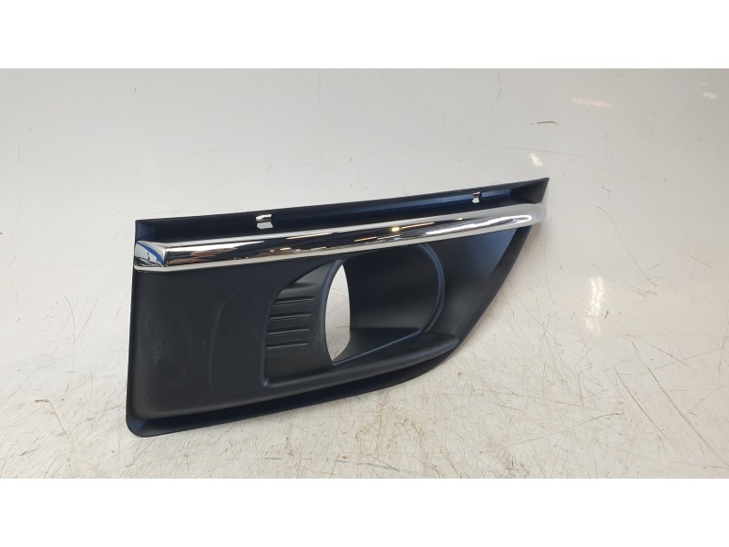 Recambio de rejilla paragolpes derecha para citroën c4 grand picasso i (ua_) 1.6 hdi 110 referencia OEM IAM 9654197877  