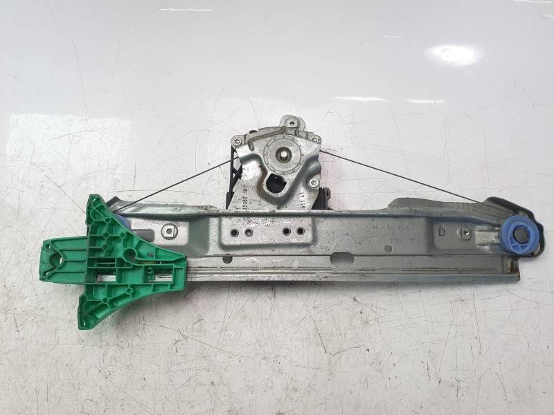 Recambio de elevalunas trasero derecho para opel astra j sports tourer (p10) 1.7 cdti (35) referencia OEM IAM 13350764  