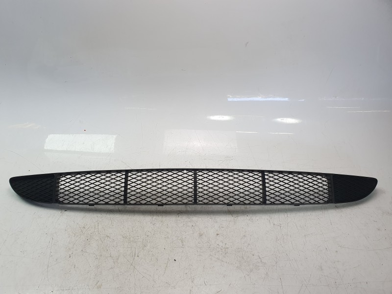 Recambio de rejilla paragolpes central para ford focus i (daw, dbw) 1.4 16v referencia OEM IAM 98ABA018A58DDW  