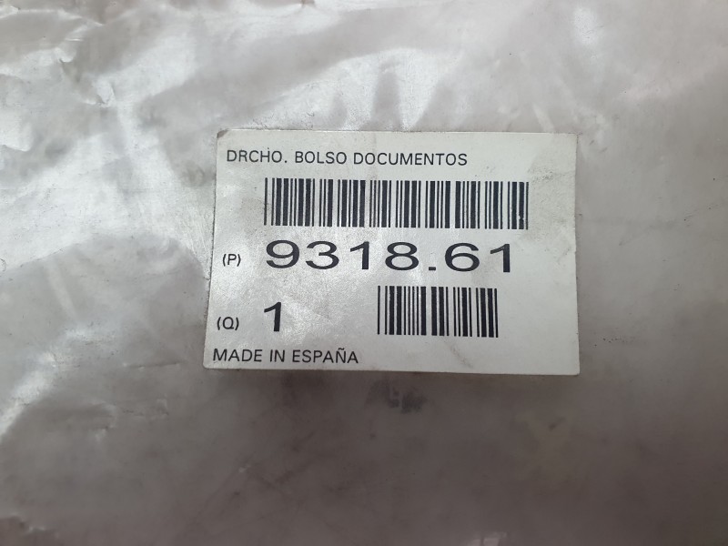 Recambio de moldura puerta delantera derecha para peugeot 205 i (741a/c) 1.0 referencia OEM IAM 931861 9252732877D 