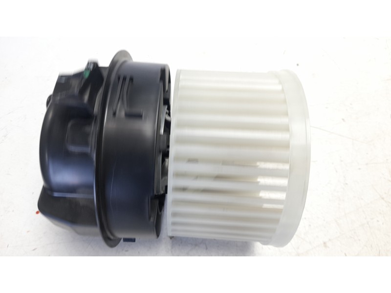 Recambio de ventilador calefaccion para peugeot 208 (p2) active referencia OEM IAM 9833380480  
