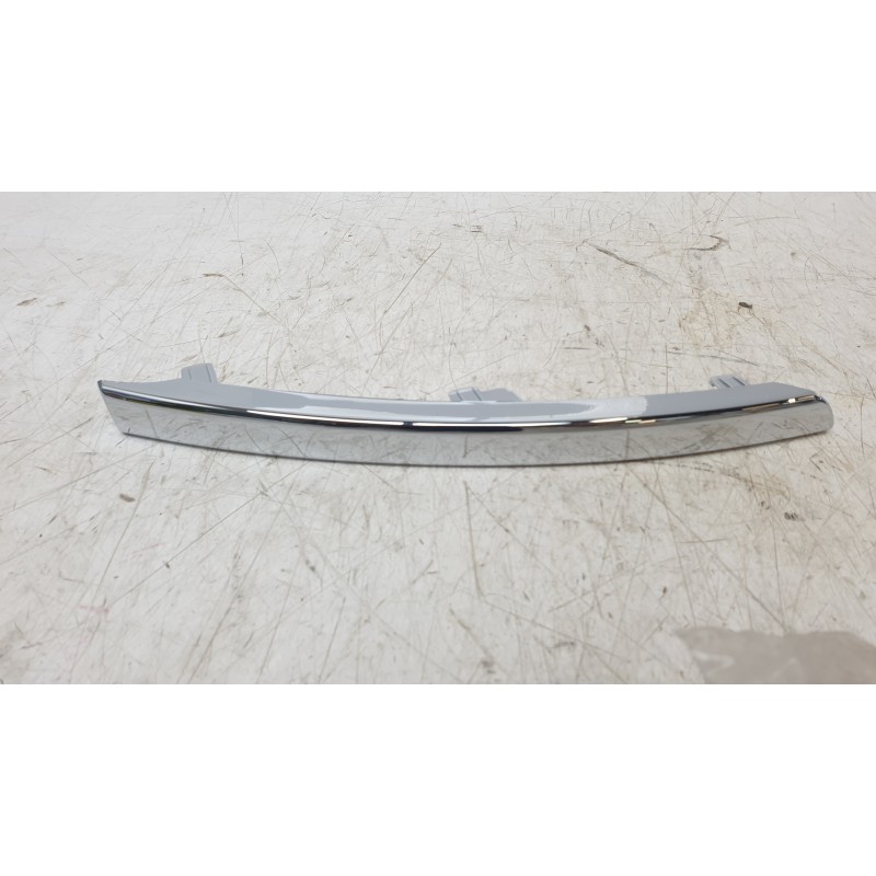 Recambio de molduras delanteras para citroën c4 picasso i monospace (ud_) 1.8 i 16v referencia OEM IAM 9680404377  