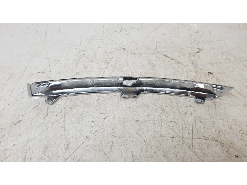 Recambio de molduras delanteras para citroën c4 picasso i monospace (ud_) 1.8 i 16v referencia OEM IAM 9680404377  