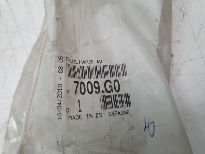 Recambio de moldura para peugeot 407 (6d_) 2.0 bioflex (6drfjb) referencia OEM IAM 7009G0 9644563480 