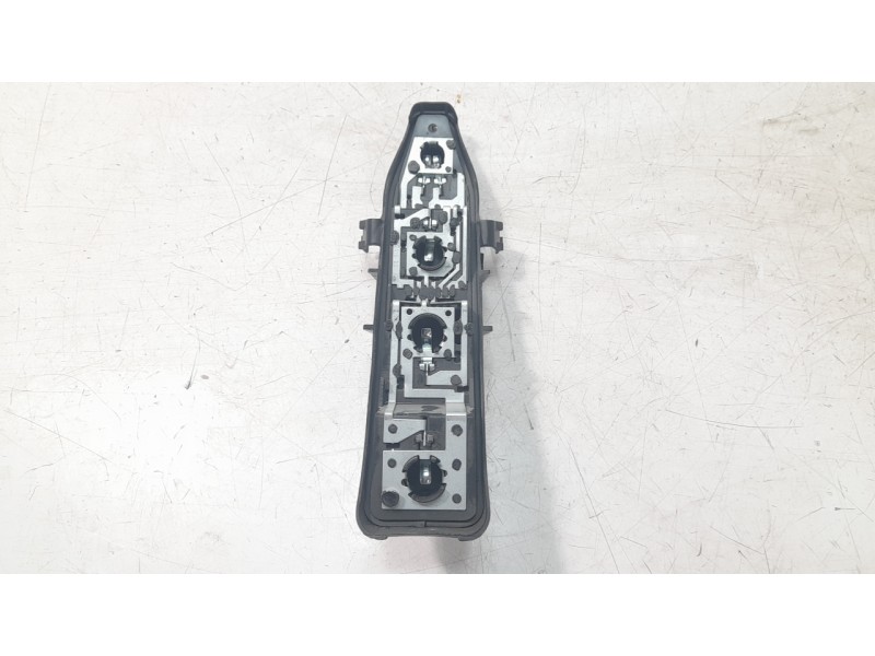 Recambio de portalamparas para renault scénic ii (jm0/1_) 1.4 (jm0b, jm0h, jm1a) referencia OEM IAM 1621823  