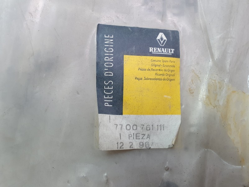 Recambio de moldura para renault express furgoneta/monovolumen (f40_, g40_) 1.2 (f406, g40a) referencia OEM IAM 7700761111  