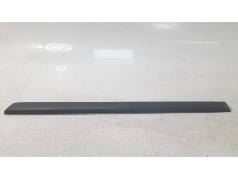 Recambio de moldura puerta trasera izquierda para seat toledo ii (1m2) 1.6 referencia OEM IAM 1M0853535G  