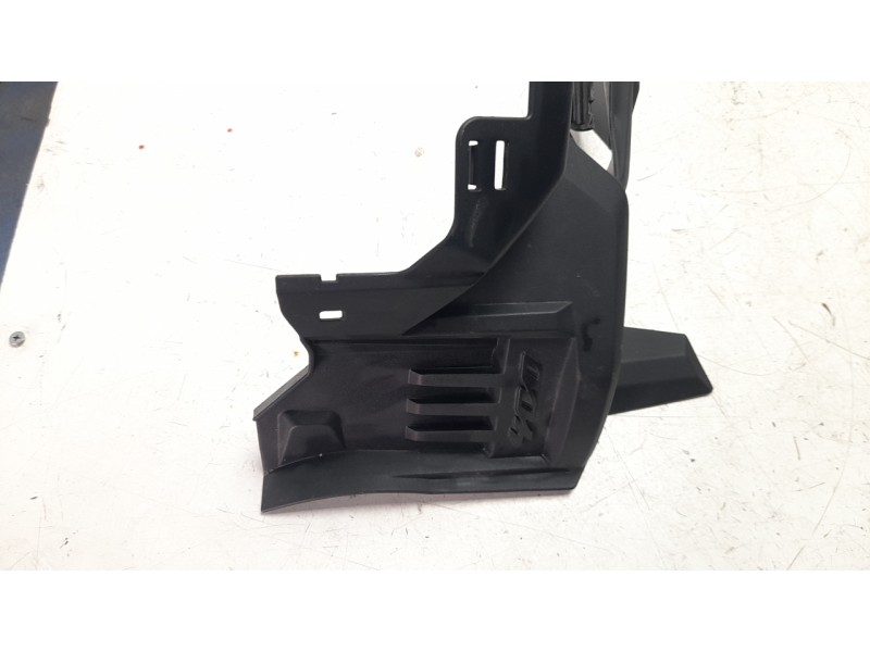 Recambio de guardabarros trasero para bmw c c 400 x referencia OEM IAM 46628558229  