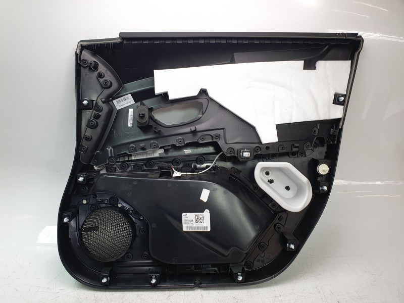 Recambio de guarnecido puerta delantera izquierda para renault scénic iv (j9_) 1.2 tce 130 referencia OEM IAM 809019383R  