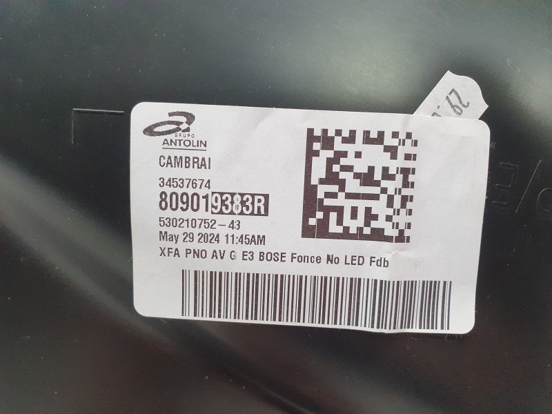 Recambio de guarnecido puerta delantera izquierda para renault scénic iv (j9_) 1.2 tce 130 referencia OEM IAM 809019383R  