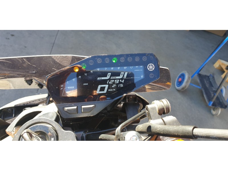 yamaha mt-09 (7.2013) del año 2019