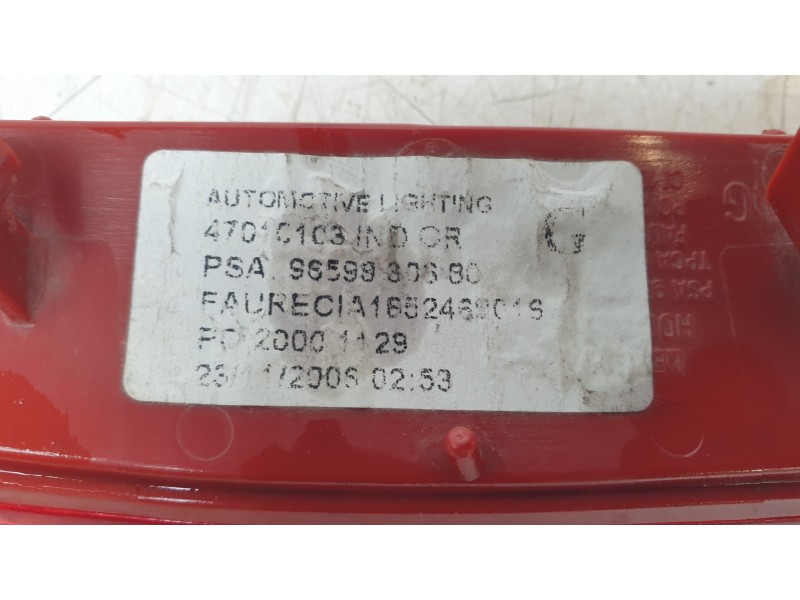 Recambio de reflector paragolpe trasero izquierdo para peugeot 206 sw (2e/k) 1.1 referencia OEM IAM 9659830680  103F09541381