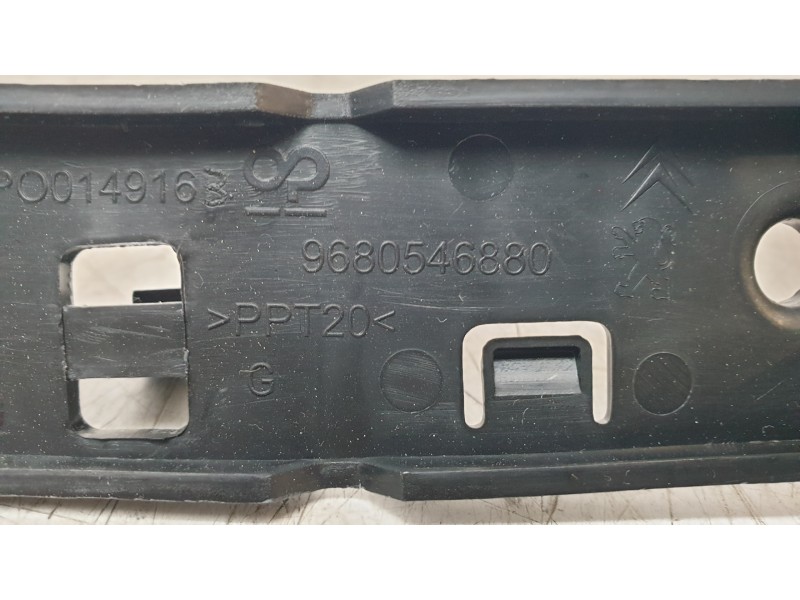 Recambio de soporte paragolpes delantero izquierdo para peugeot partner furgoneta/monovolumen 1.6 hdi 16v 4x4 referencia OEM IAM