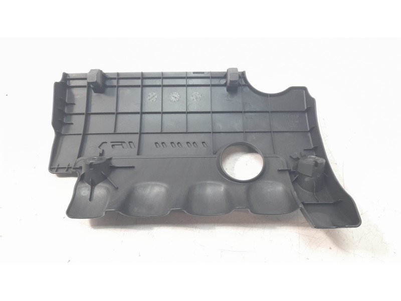 Recambio de tapa motor para hyundai i30 (gd) 1.6 crdi referencia OEM IAM 292402B040  