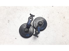 Recambio de moldura para honda cb 500f referencia OEM IAM 33741KTGU01  