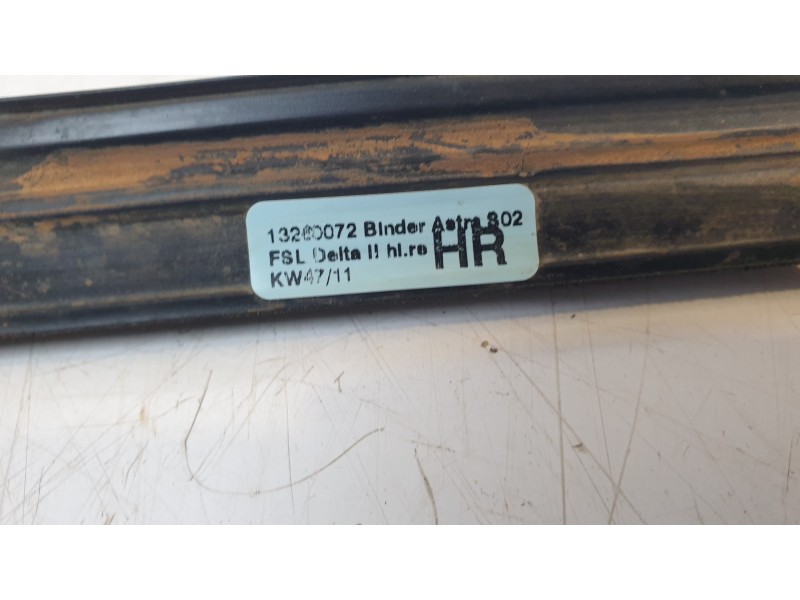 Recambio de moldura puerta trasera derecha para opel astra j sports tourer (p10) 1.4 (35) referencia OEM IAM 13260072  