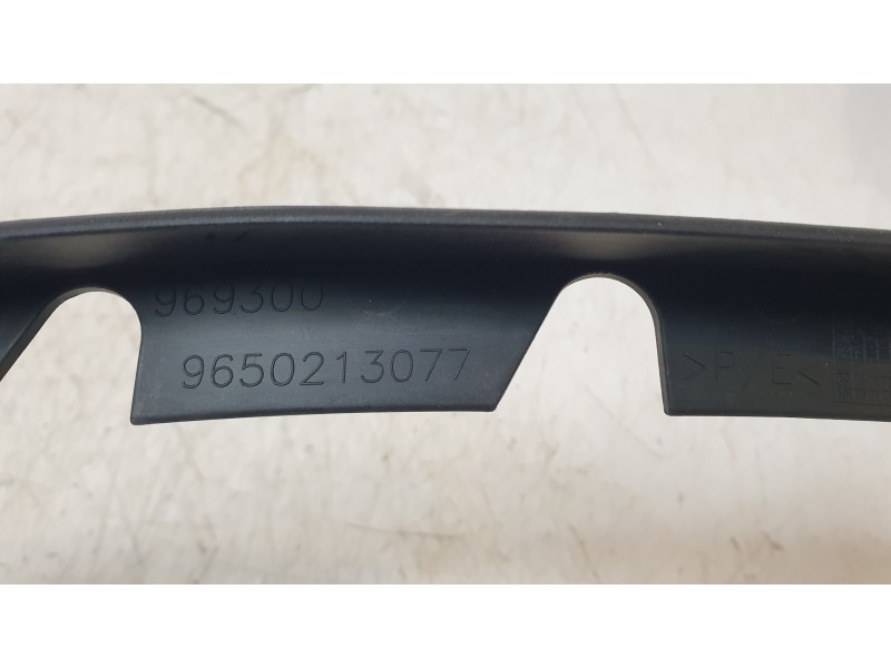 Recambio de moldura paragolpe delantera para citroën xsara picasso (n68) 1.6 16v referencia OEM IAM 9650213077  