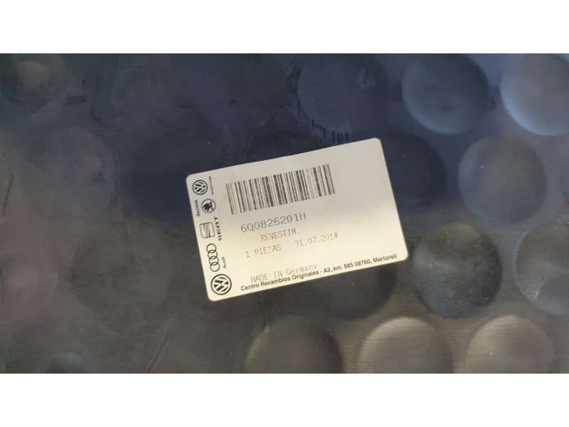 Recambio de cubrecarter para seat ibiza iv (6j5, 6p1) 1.2 referencia OEM IAM 6Q0825201H  