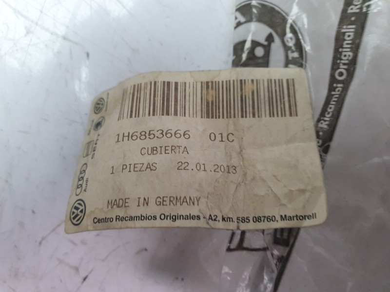 Recambio de rejilla paragolpes derecha para volkswagen golf iii variant (1h5) 1.4 referencia OEM IAM 1H685366601 107230816 VG032