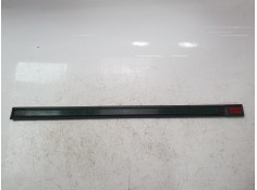 Recambio de moldura puerta delantera derecha para peugeot 406 (8b) 1.6 referencia OEM IAM 935064   2