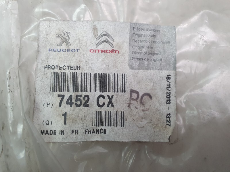 Recambio de molduras delanteras para peugeot 206 hatchback (2a/c) 2.0 s16 referencia OEM IAM 7452CX 9641595680 