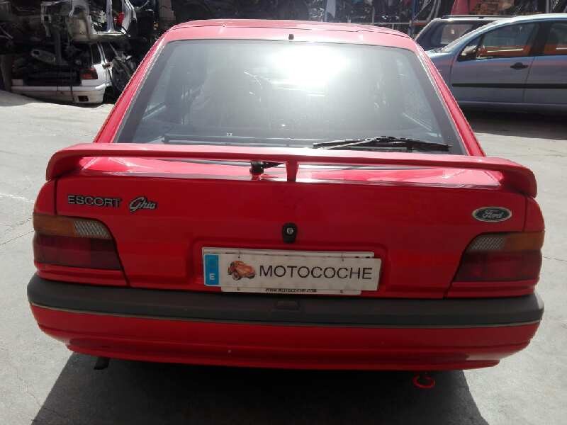 ford escort berlina/turnier del año 1991