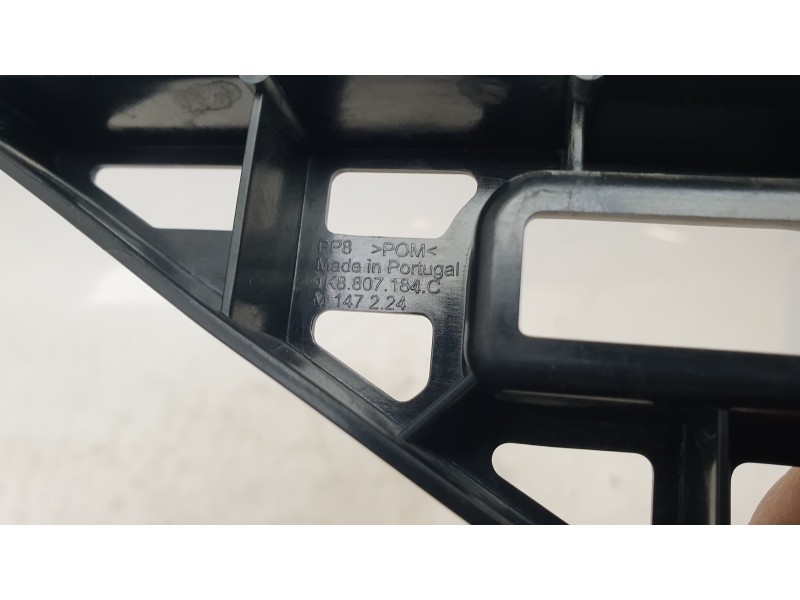 Recambio de soporte paragolpes delantero derecho para volkswagen scirocco iii (137, 138) 1.4 tsi referencia OEM IAM 1K8807184C  