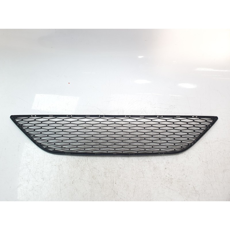 Recambio de rejilla paragolpes central para seat ibiza iv (6j5, 6p1) 1.2 referencia OEM IAM 6J0853667B9B9 107212406 ST0352120