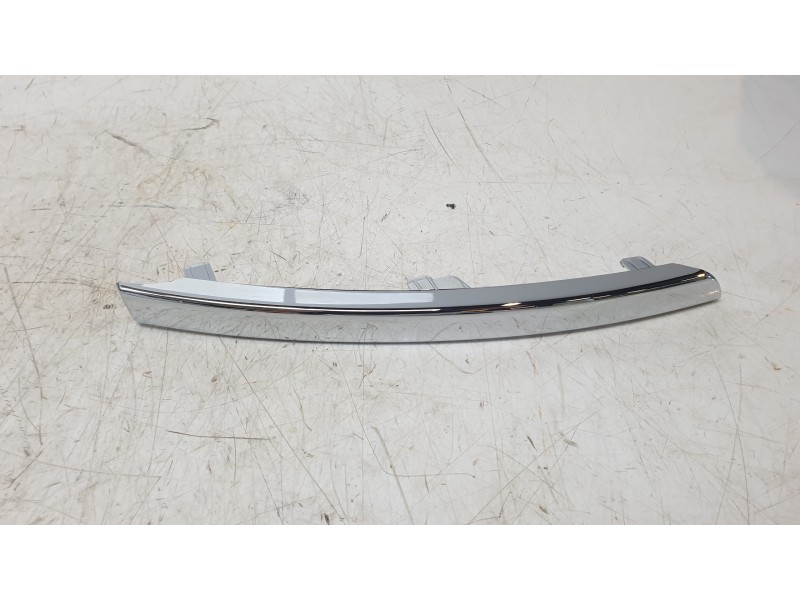 Recambio de moldura paragolpe delantera derecha para citroën xsara picasso (n68) 1.6 16v referencia OEM IAM 9680404377  