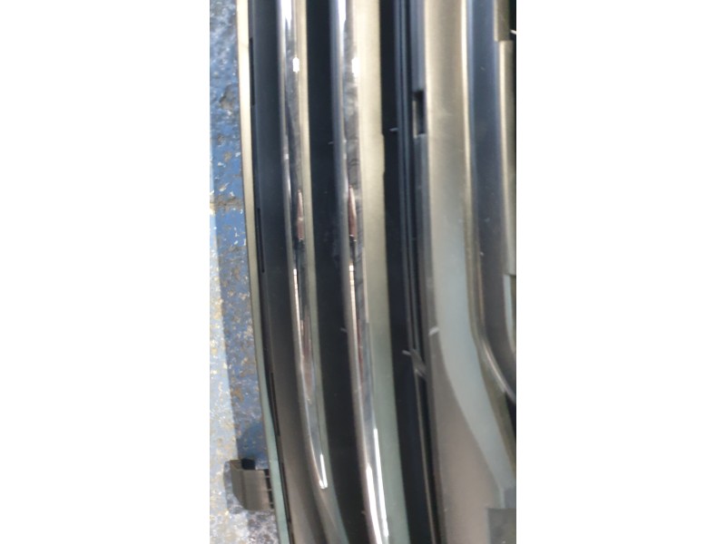 Recambio de rejilla delantera para peugeot 308 sw i (4e_, 4h_) 1.6 hdi referencia OEM IAM 1610745180  