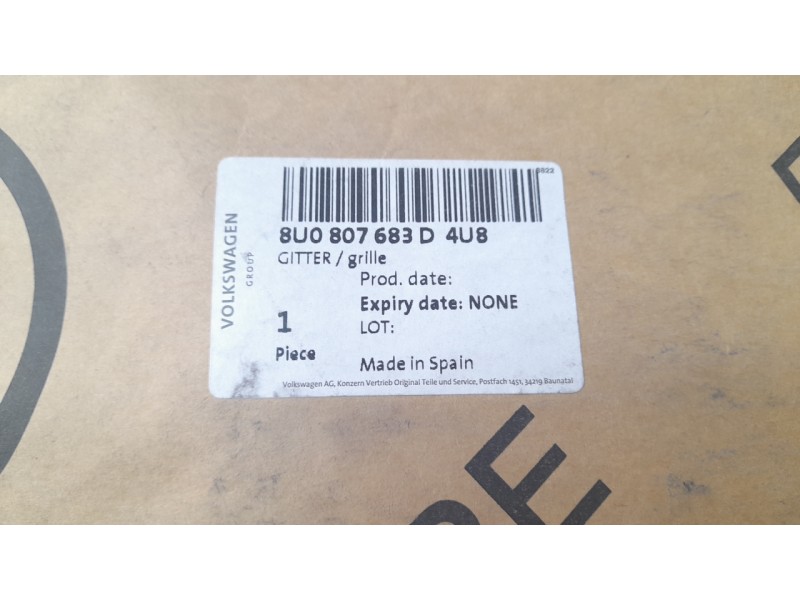 Recambio de moldura paragolpe delantera para audi q3 (8ub, 8ug) 2.0 tdi quattro referencia OEM IAM 8U0807733  A2011200