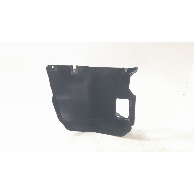 Recambio de paso de rueda delantero izquierdo para bmw 3 (e46) 330 i referencia OEM IAM 51718193811 107060849 BM0183604