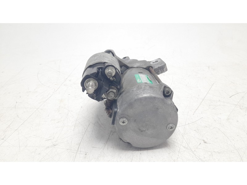 Recambio de motor arranque para land rover evoque 2.0 turbo cat referencia OEM IAM BJ3211001AC ARF440404 