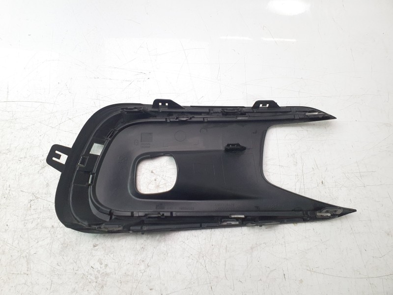 Recambio de moldura antiniebla izquierda para citroën c4 picasso ii 1.6 thp 155 referencia OEM IAM 1617537480 99890663 , AA37703