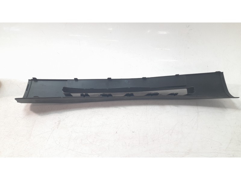 Recambio de molduras delanteras para citroën xsara picasso (n68) 1.8 16v referencia OEM IAM 9650211877  