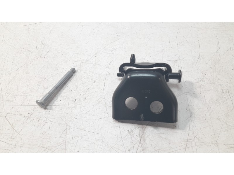 Recambio de bisagra puerta delantera izquierda para citroën c4 ii (nc_) 1.6 vti 120 referencia OEM IAM 9035CA  