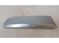 Recambio de moldura puerta trasera izquierda para kia sportage iii (sl) 2.0 cvvt referencia OEM IAM 832703W020  