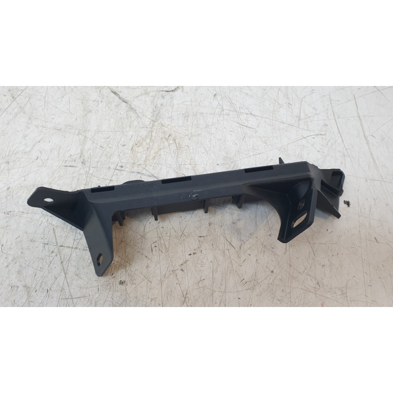 Recambio de soporte paragolpes delantero izquierdo para seat ibiza iv (6j5, 6p1) 1.0 referencia OEM IAM 6J0807183  