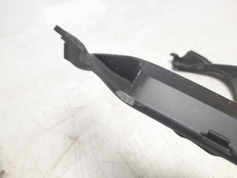 Recambio de agarradera trasera para honda pcx 125 referencia OEM IAM 84100K97T00  