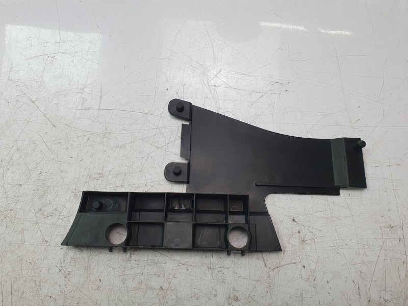 Recambio de moldura para bmw 1 (e81) 130 i referencia OEM IAM 51777141862  