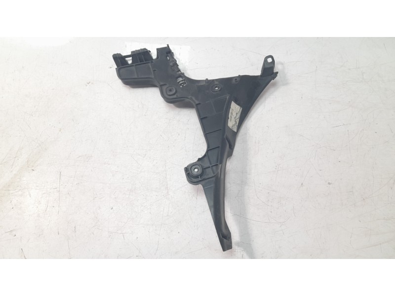 Recambio de soporte paragolpes trasero izquierdo para audi a3 (8p1) 1.6 referencia OEM IAM 8P3807377B  