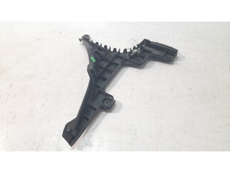 Recambio de soporte paragolpes trasero izquierdo para audi a3 (8p1) 1.6 referencia OEM IAM 8P3807377B  
