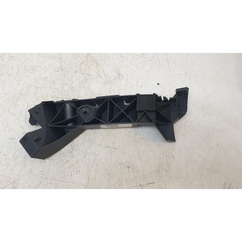 Recambio de soporte paragolpes trasero izquierdo para seat ibiza iv (6j5, 6p1) 1.2 tsi referencia OEM IAM 6J4807393B  