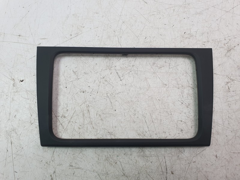 Recambio de moldura para volkswagen golf vi (5k1) 1.6 multifuel referencia OEM IAM 5K0858061F  