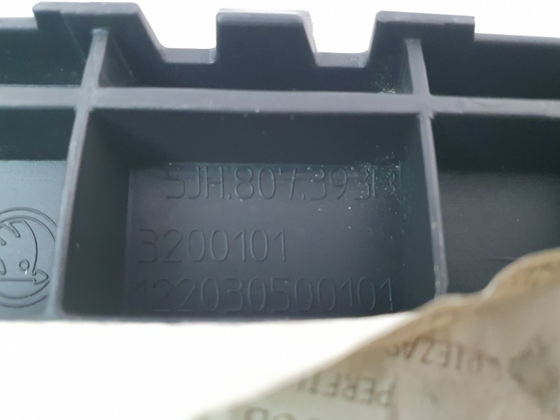 Recambio de soporte paragolpes trasero izquierdo para skoda rapid (nh3, nk3, nk6) 1.6 tdi referencia OEM IAM 5JH807393B  