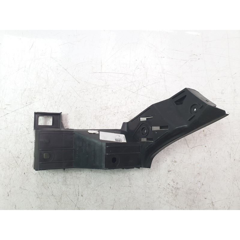Recambio de soporte paragolpes trasero derecho para volkswagen polo iv (9n_, 9a_) 1.9 tdi referencia OEM IAM 6Q6807376  
