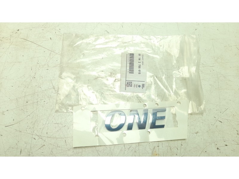 Recambio de emblema para mini mini (r56) one d referencia OEM IAM 51142755615  