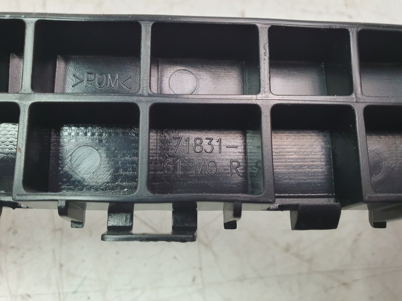 Recambio de soporte paragolpes trasero derecho para suzuki sx4 s-cross (jy) 1.6 allgrip (akk 416) referencia OEM IAM 7183161M00 