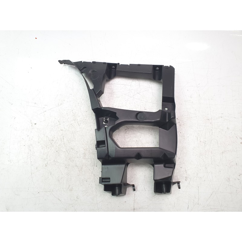 Recambio de soporte paragolpes trasero izquierdo para citroën c5 iii (rd_) 2.0 16v referencia OEM IAM 9681049980IND 77102F08 , 0