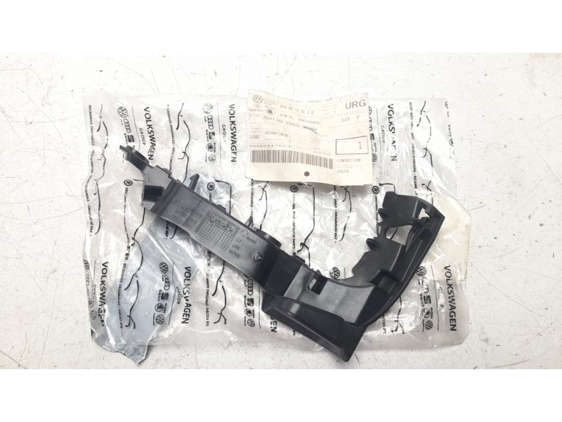 Recambio de soporte paragolpes delantero izquierdo para audi a3 (8v1, 8vk) 2.0 tdi referencia OEM IAM 8V3807183B AD3261004 